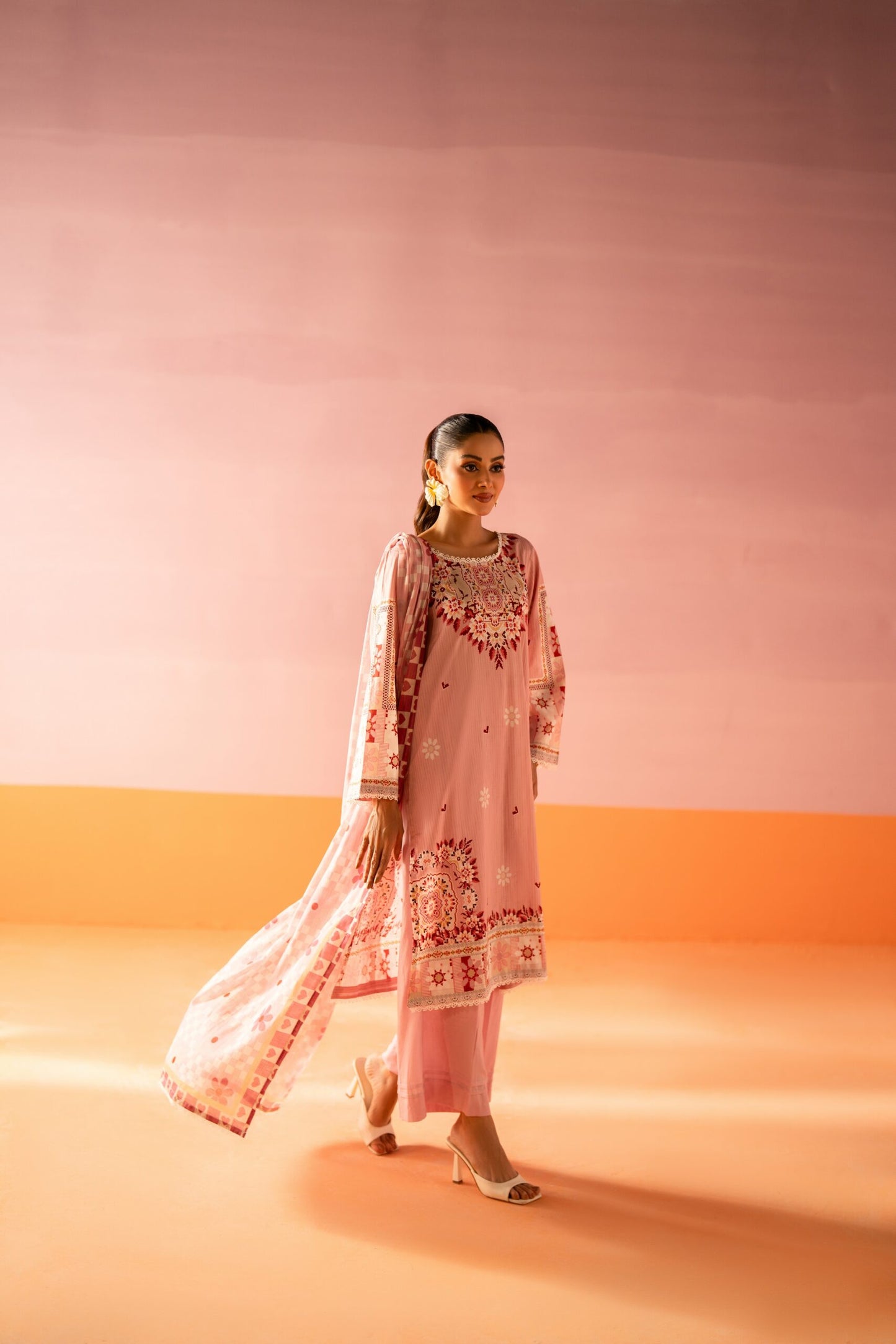 Salina 3pc Unstitched Mid Summer Cotton | Baby Pink