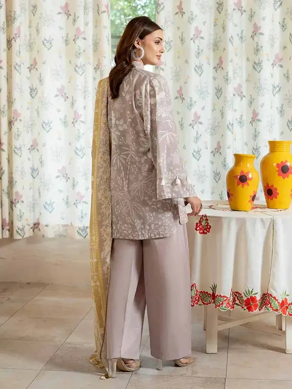 Pearl And Petals by Binaas 3pc Unstitched Bana Dora Lawn Collection – Elegant Taupe