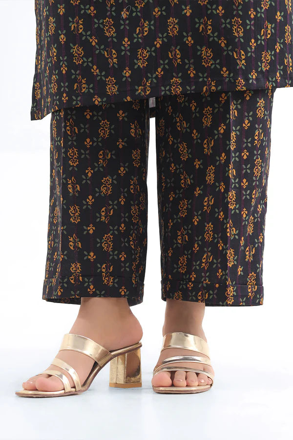 Black| Saya 2PC Unstitched Lawn Suit