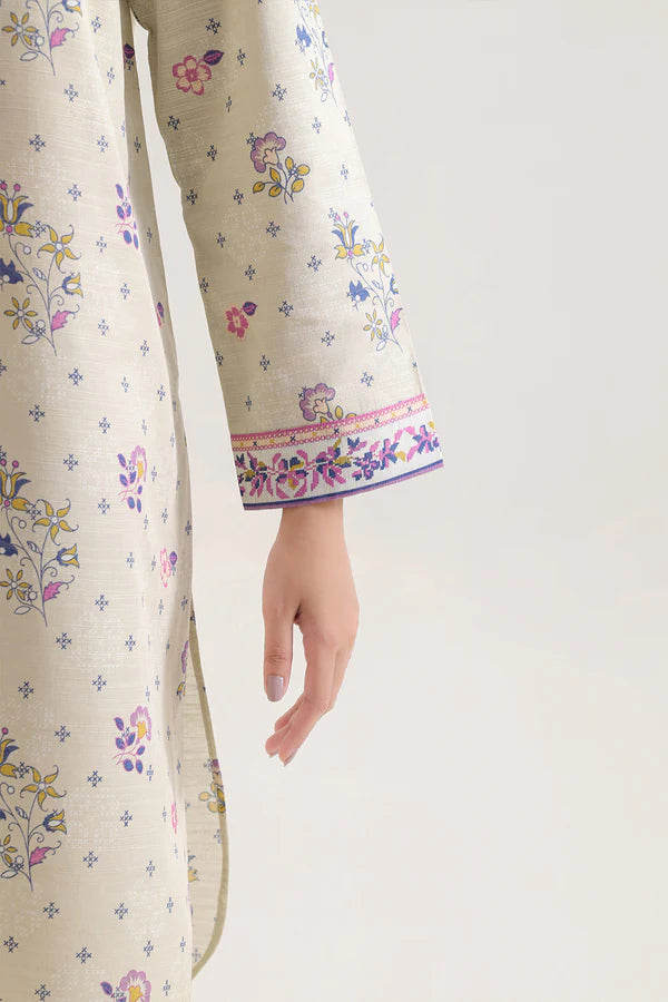 Close-up of the Khaddar weave texture on the Saya 3pc Unstitched Khaddar Suit