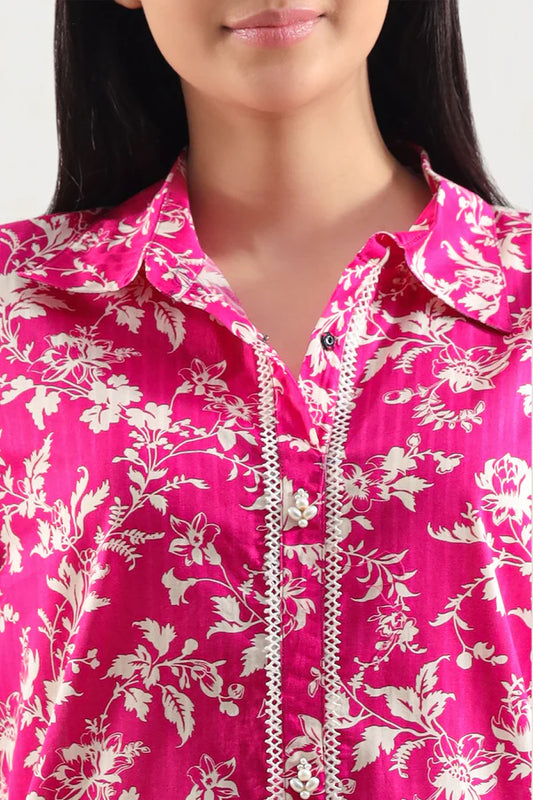 Model wearing Saya 2pc Unstitched Lawn Suit