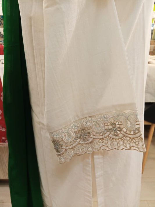 White | Khaadi Stitched 3pc Khaadi
