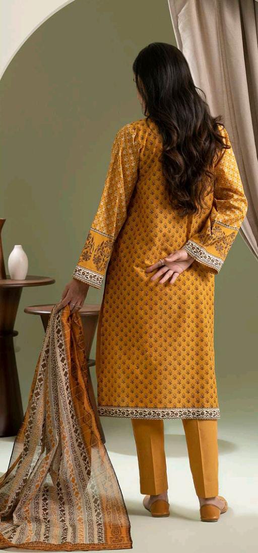 Orange Zellbury 3pc Unstitched Lawn Suit – Stylish Pakistani Lawn Outfit 2025