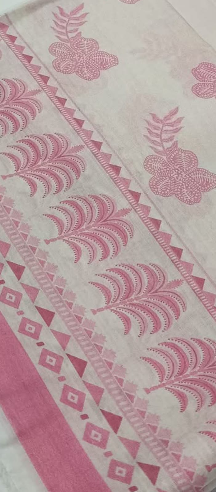 Ivory | Saya 3pc Unstitched Lawn Suit