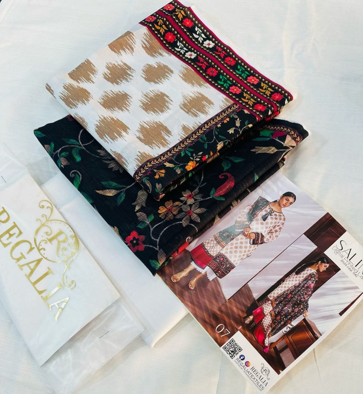White | Salina 3pc Unstitched Lawn Collection