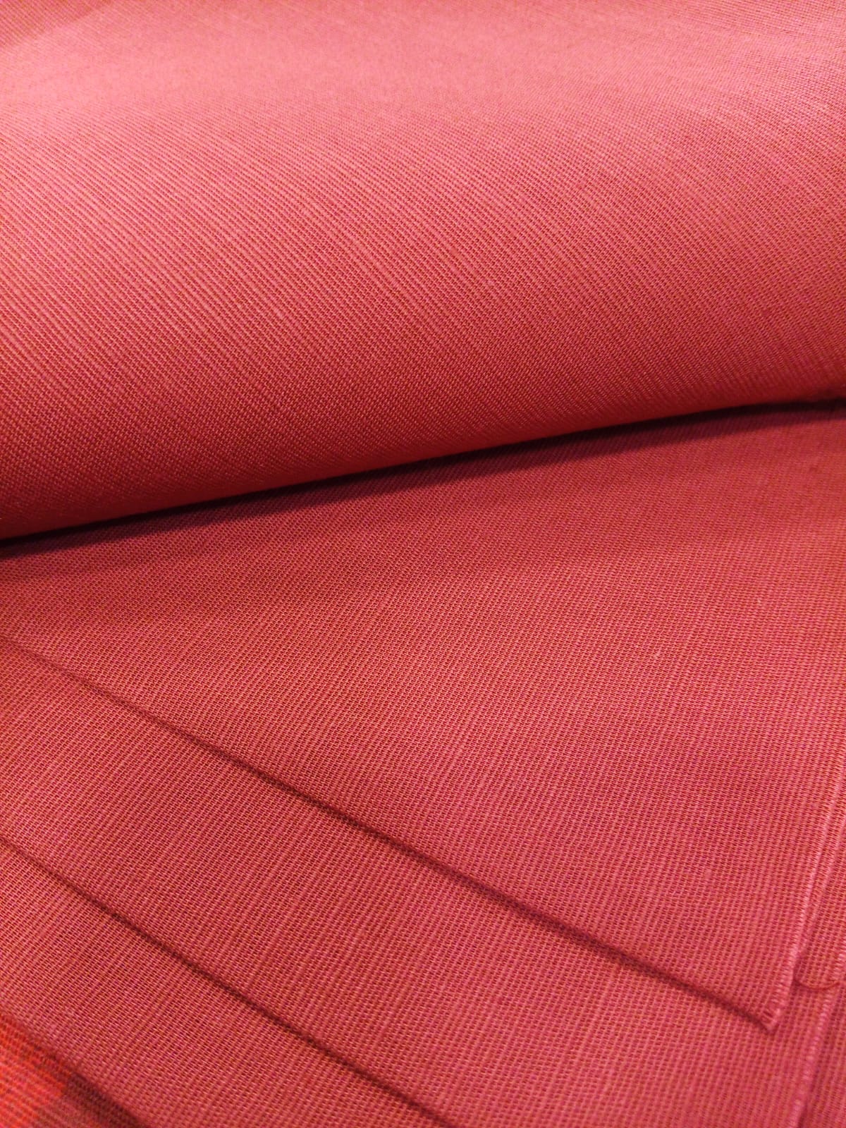 Maroon | Mtj-Tariq Jamil 3pc Unstitched Khaddar Suit