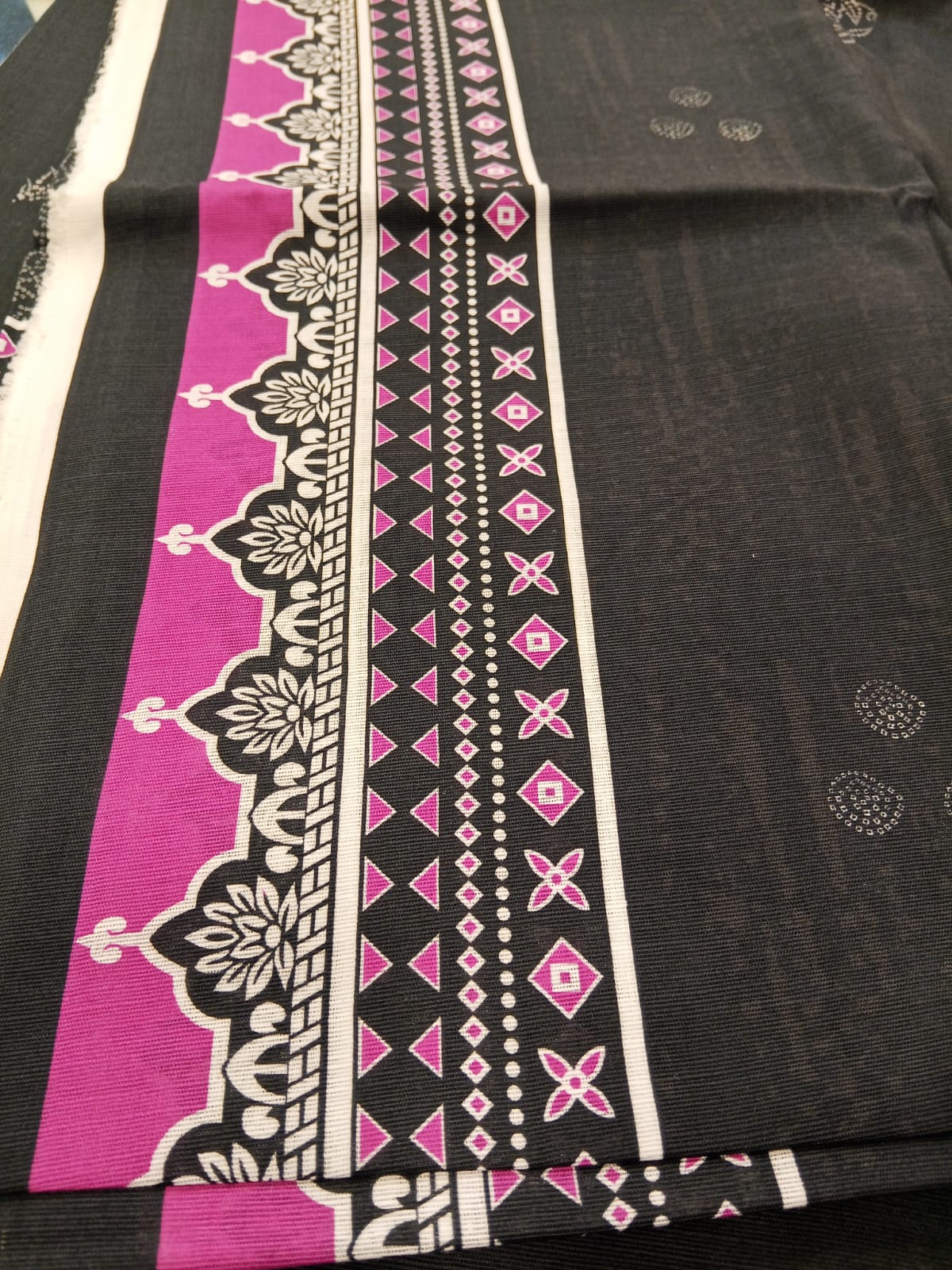 Black | Mtj-Tariq Jamil 3pc Unstitched Khaddar Suit