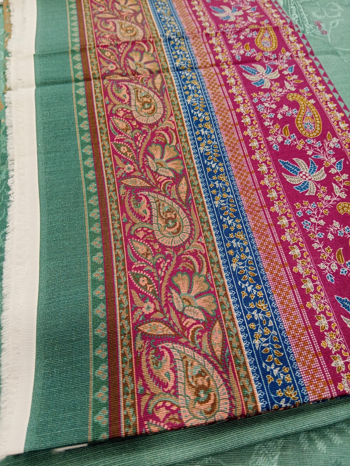 Green | Mtj-Tariq Jamil 3pc Unstitched Khaddar Suit