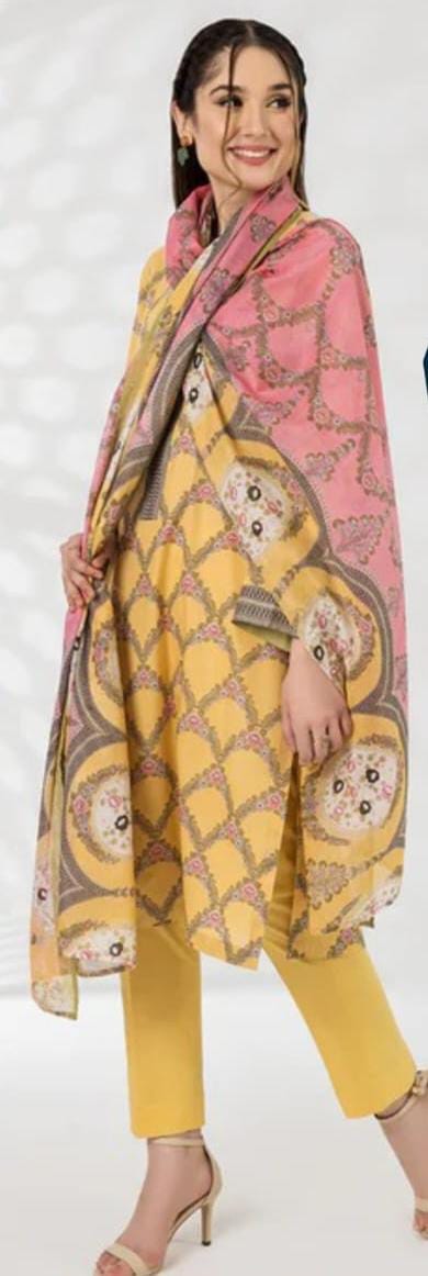 A model wearing the Nishat 3pc Unstitched Doriya Lawn Yellow suit
