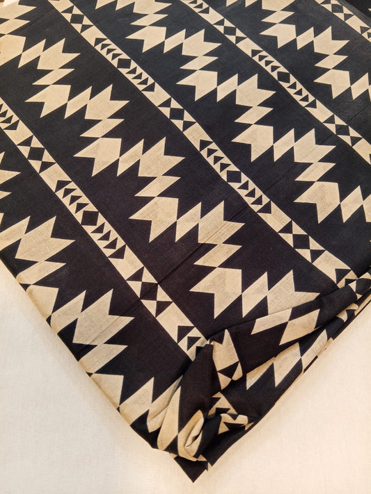 Black | Al-Karam 2pc Unstitched Lawn Suit