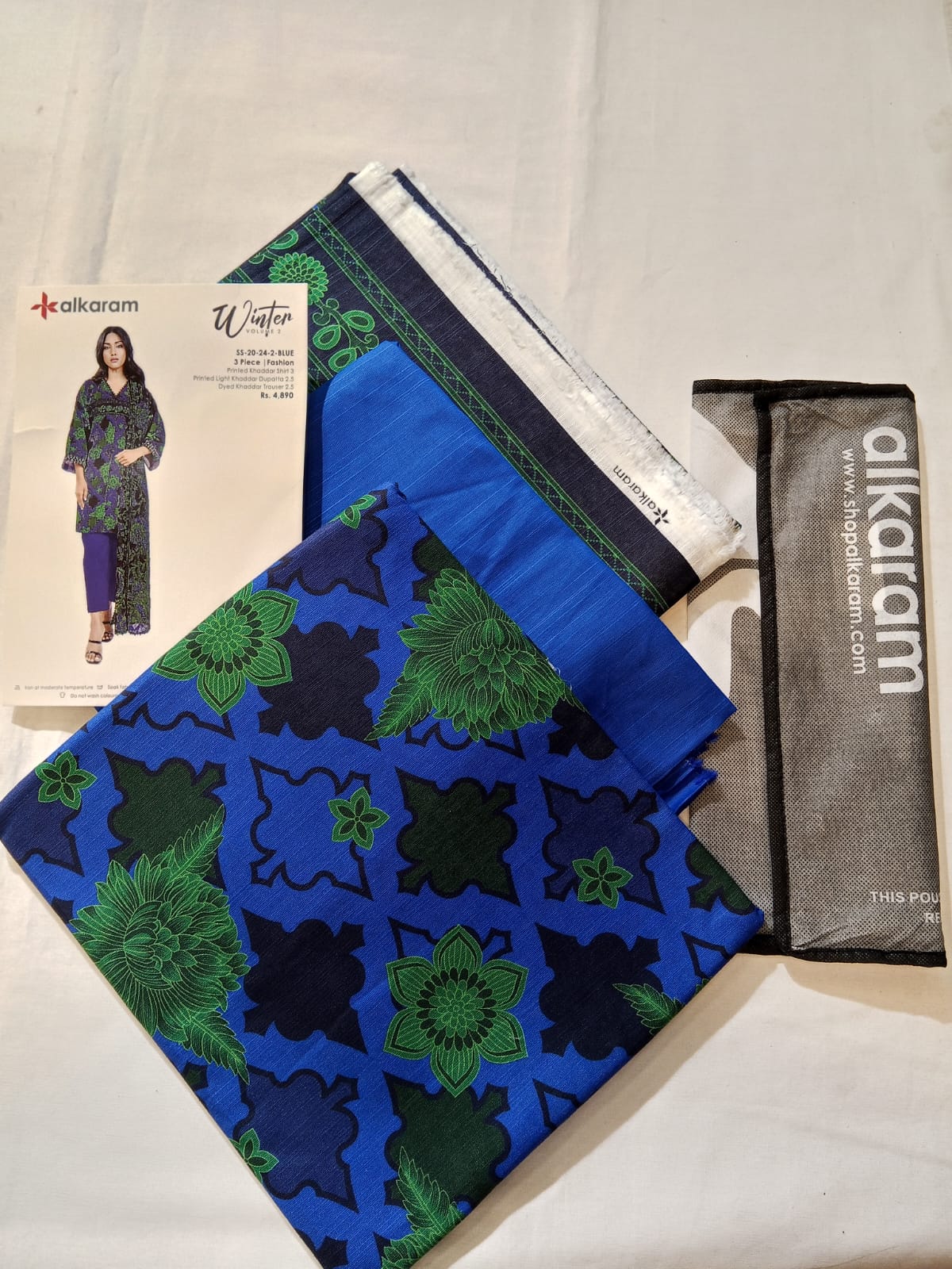 Alkaram 3pc Unstitched Khaddar Suit | Blue