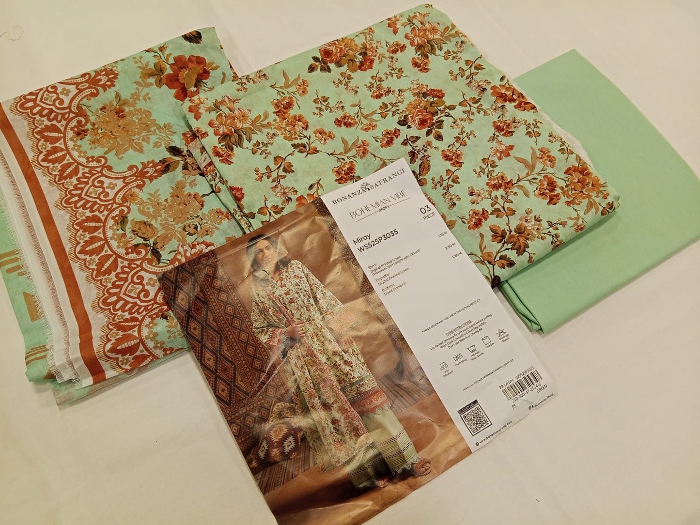 Bonanza Satrangi 3pc Unstitched Lawn Suit