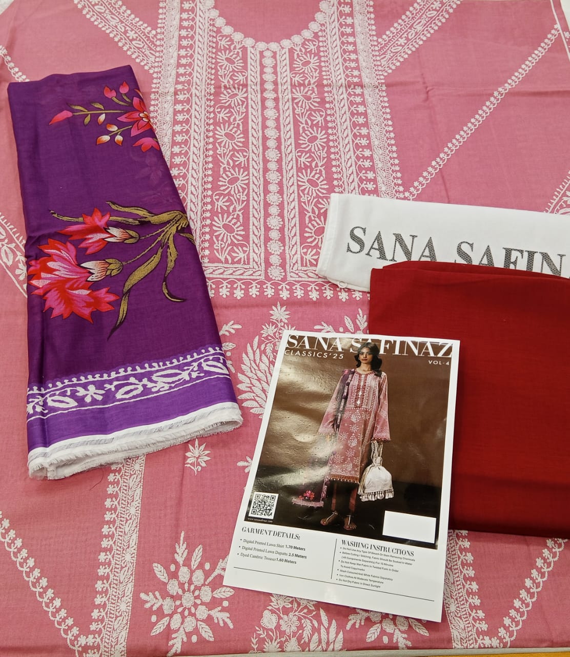 Flamingo Pink| Sana Safinaz 3pc Unstitched Lawn Suit