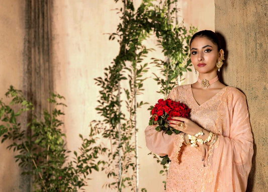 Kaari Noir Luxury Chikankari 3 Piece | Peach