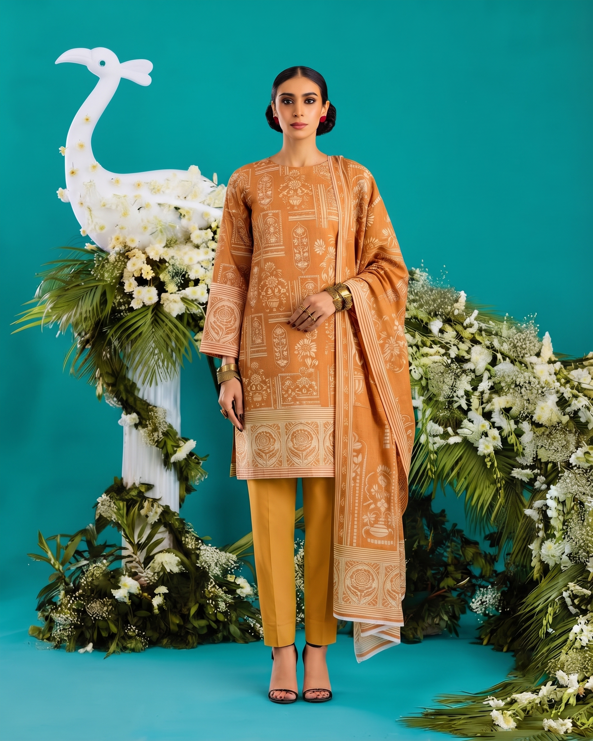 ETHNC Lawn 3pc Unstitched – Honey Ochre