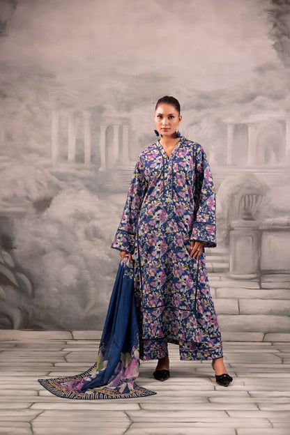 Blue Salina Separates Lawn Collection unstitched ensemble worn by model for a vibrant 2026 look.