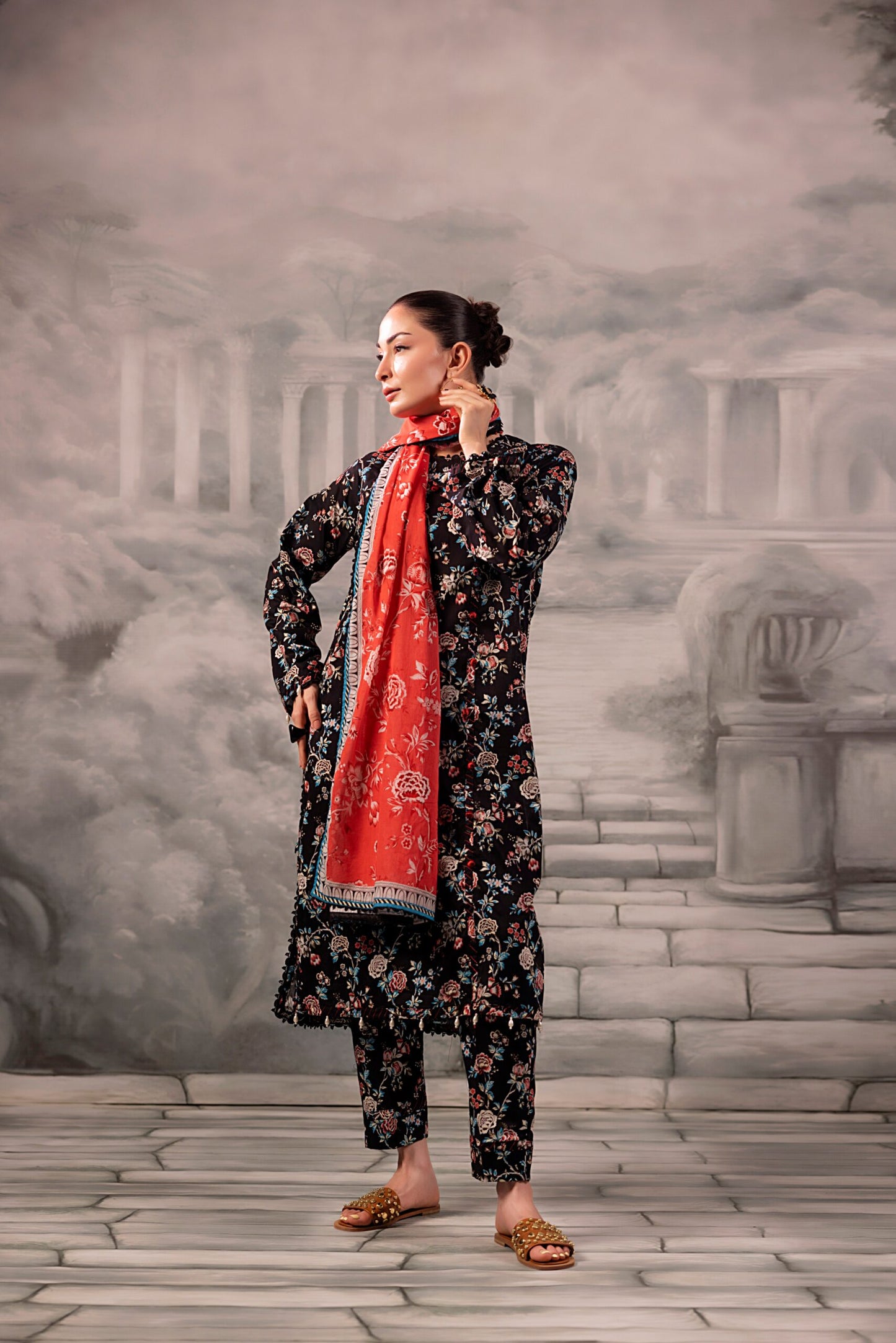 Black Salina Separates Lawn Collection suit worn by model for a sharp, sophisticated summer look.