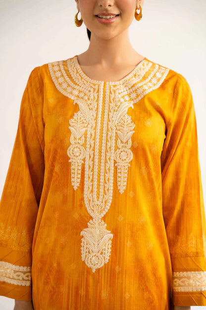 Close-up of the intricate threadwork on the Nisha By Nishat Embroidered Lawn 3pc suit.