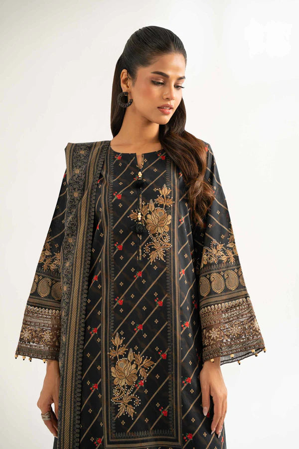 Close-up of the intricate threadwork on the Nisha By Nishat Embroidered Lawn 3pc suit.