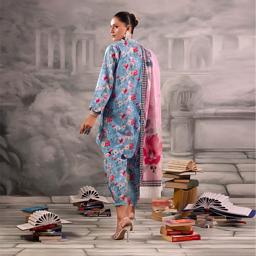Sky Blue Salina Separates Lawn Collection worn by model showcasing an airy, cool summer vibe.