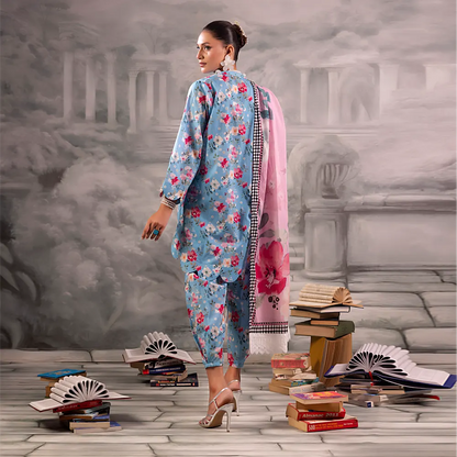 Sky Blue Salina Separates Lawn Collection worn by model showcasing an airy, cool summer vibe.