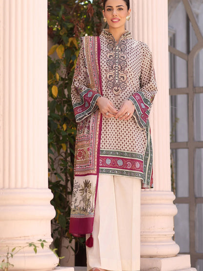shot of the Gul Ahmed Embroidered Lawn Suit