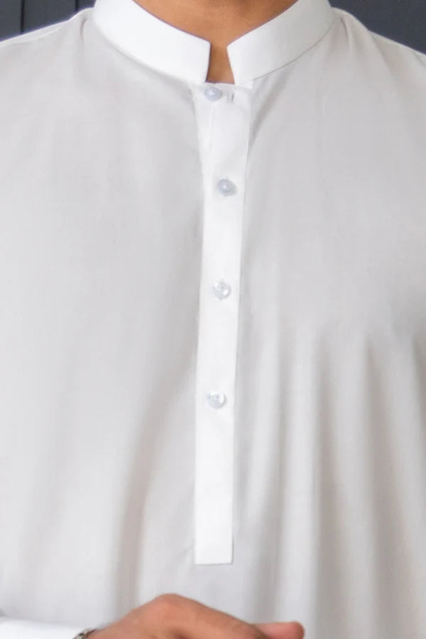 Off White Zellbury Mens Wash and Wear unstitched suit worn by a model showcasing a sharp tailored fit for Summer 2026.