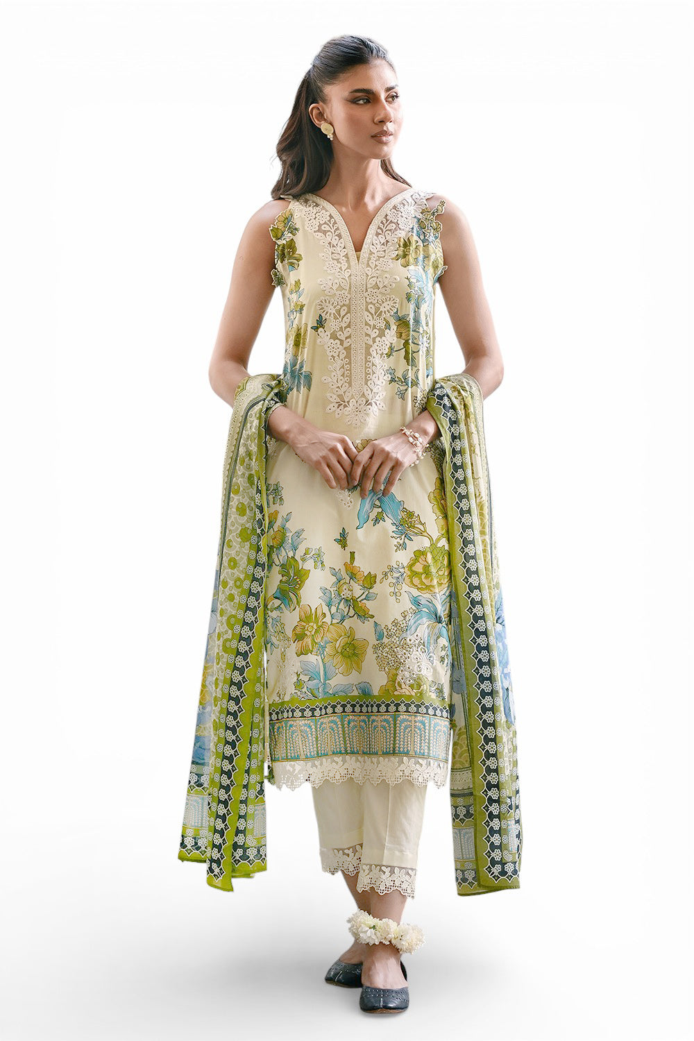 shot of the Gul Ahmed Embroidered Lawn Suit