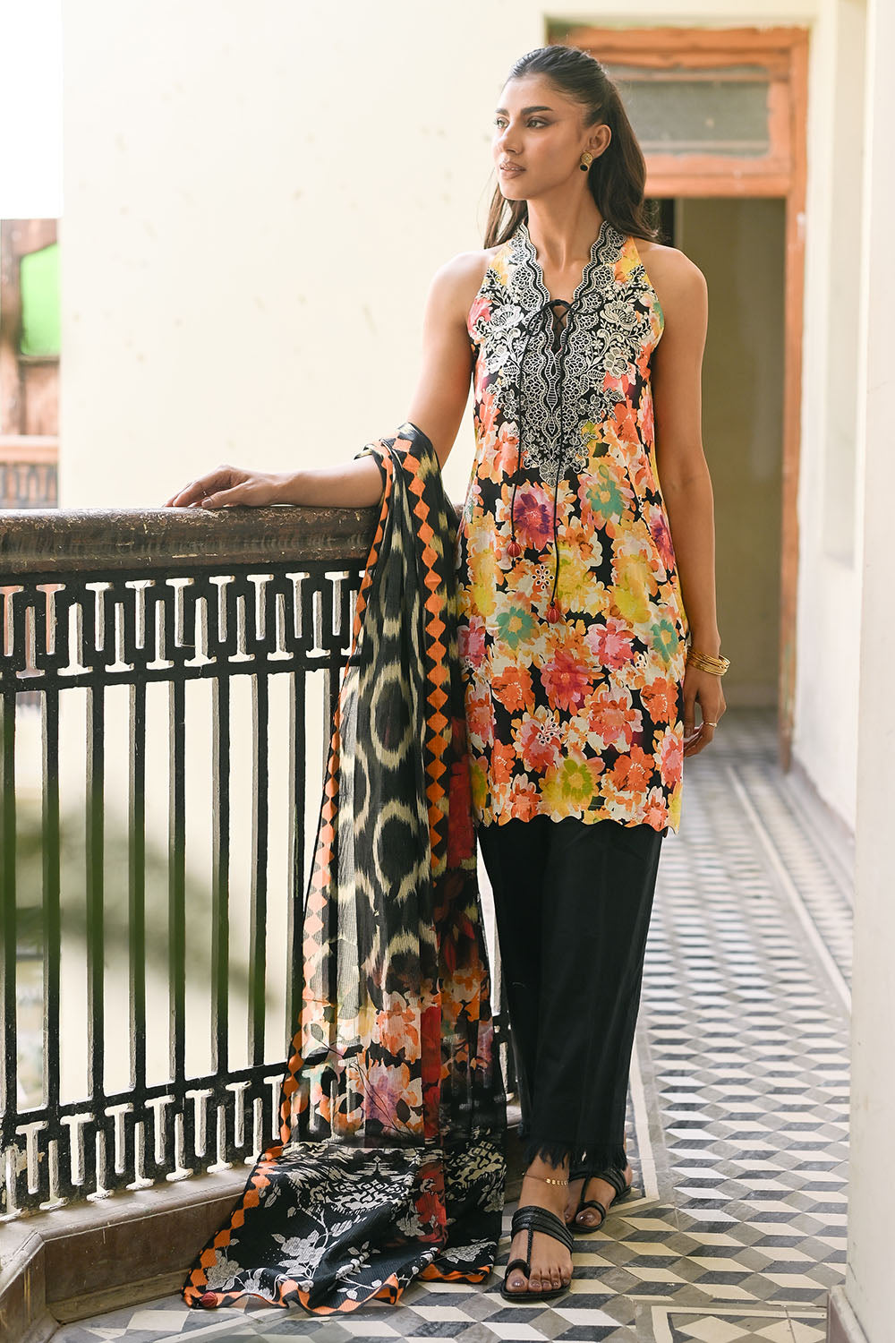 shot of the Gul Ahmed Embroidered Lawn Suit