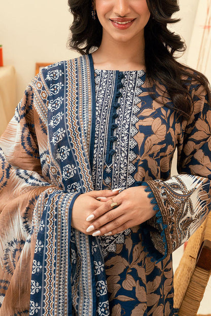 shot of the Gul Ahmed Embroidered Lawn Suit
