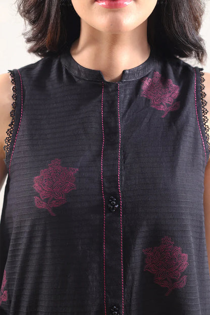 Black Saya Cotton Jacquard 3pc suit worn by model showcasing luxury unstitched tailoring.