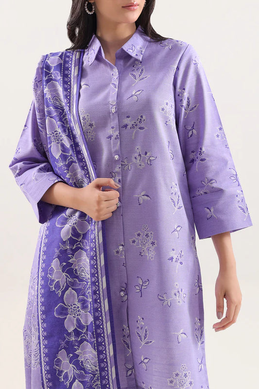 Model wearing the Saya 3pc Unstitched Khaddar Suit