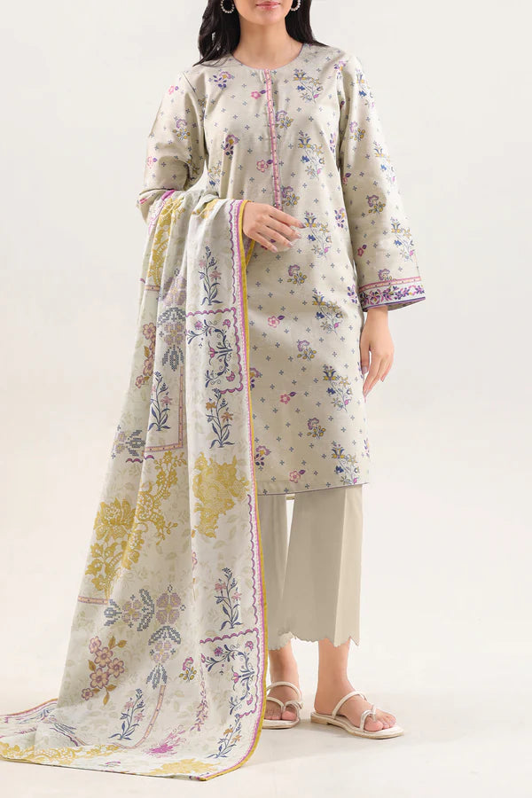 Model wearing the Saya 3pc Unstitched Khaddar Suit