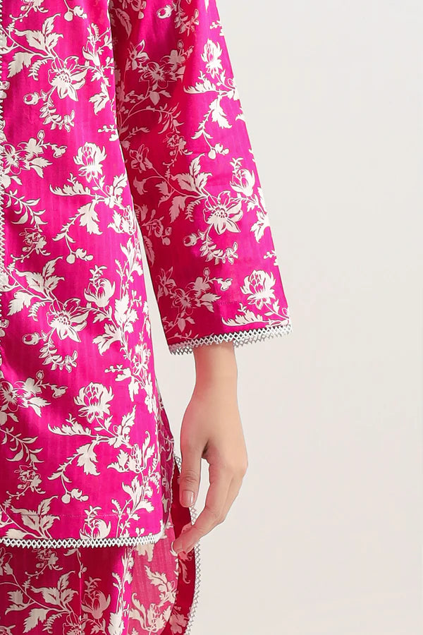 Model wearing Saya 2pc Unstitched Lawn Suit