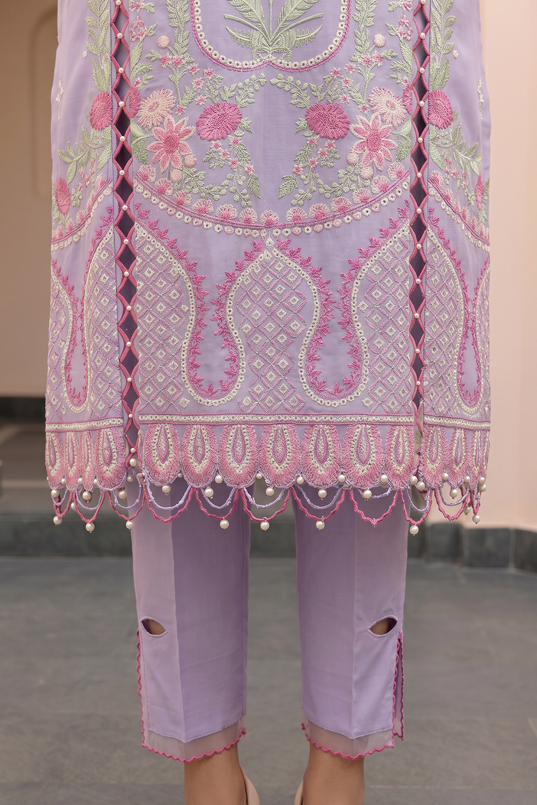 Lilac | Zellbury 3pc Unstitched Embroidered Lawn
