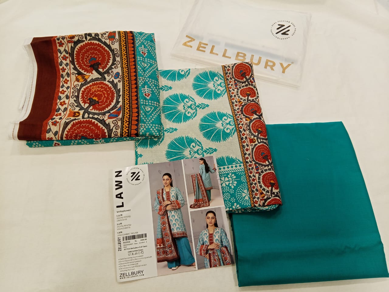 Aqua Zellbury 3pc Unstitched Lawn Suit – Stylish Pakistani Lawn Outfit 2025