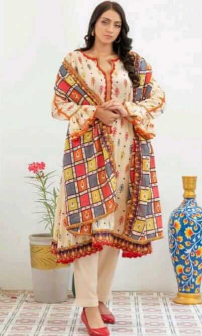 Malaika 3pc Unstitched Lawn Collection - Vanilla