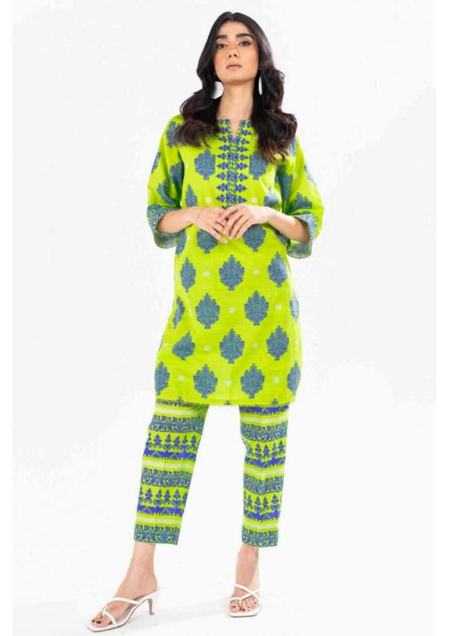 Bright Green | Al-Karam 2pc Unstitched Khaddar Suit featuring a vibrant printed design.