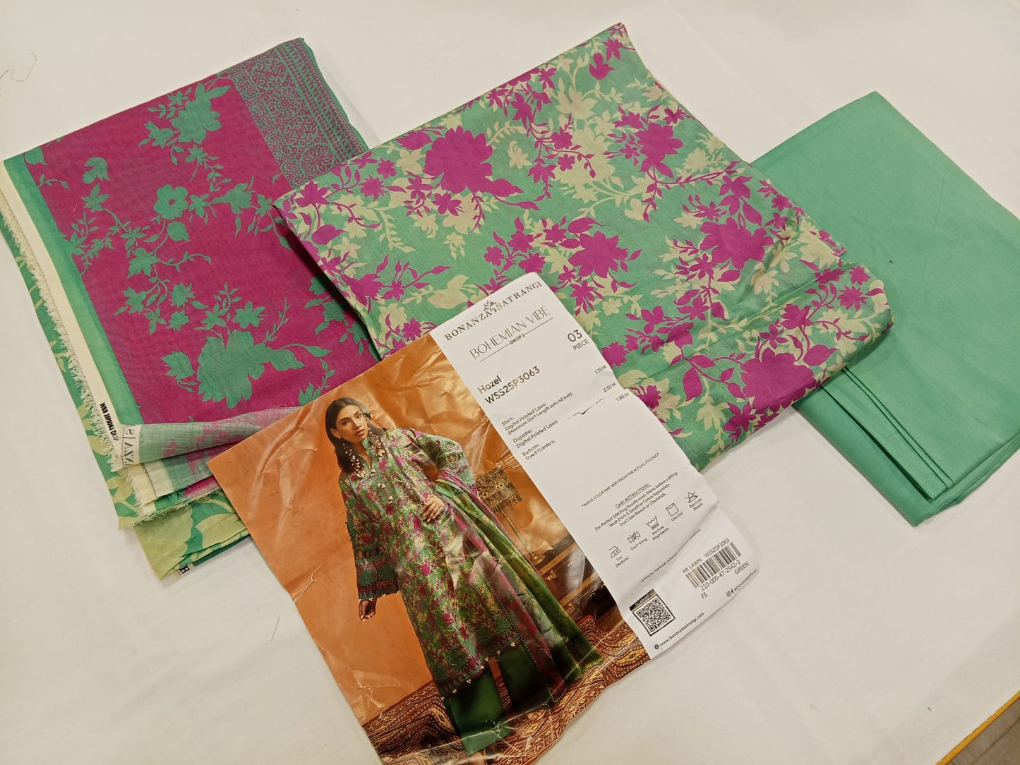 Bonanza Satrangi 3pc Unstitched Lawn Suit