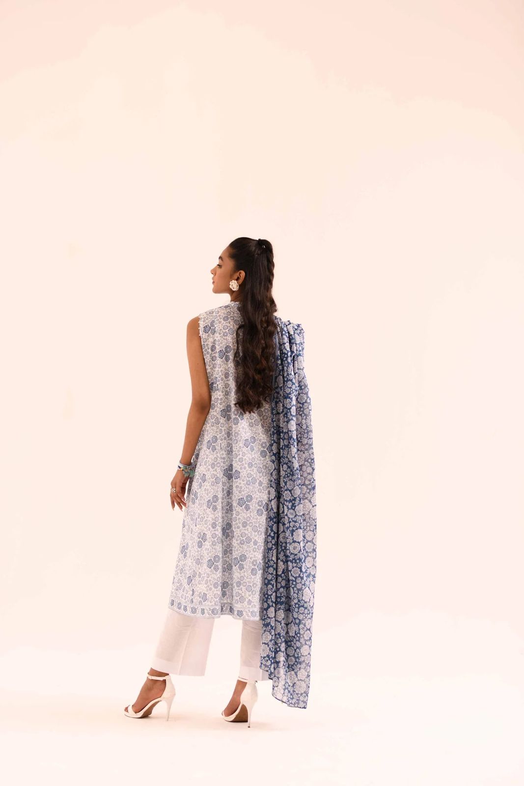 Nisha By Nishat 3pc Unstitched Lawn