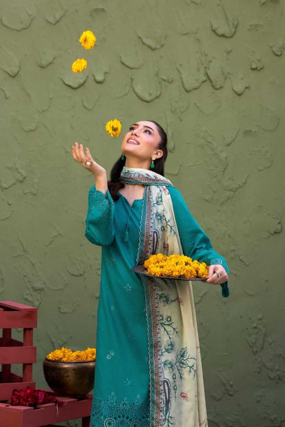 Elaya By Rekhakari 3pc Unstitched Embroidered Lawn - Emerald Green