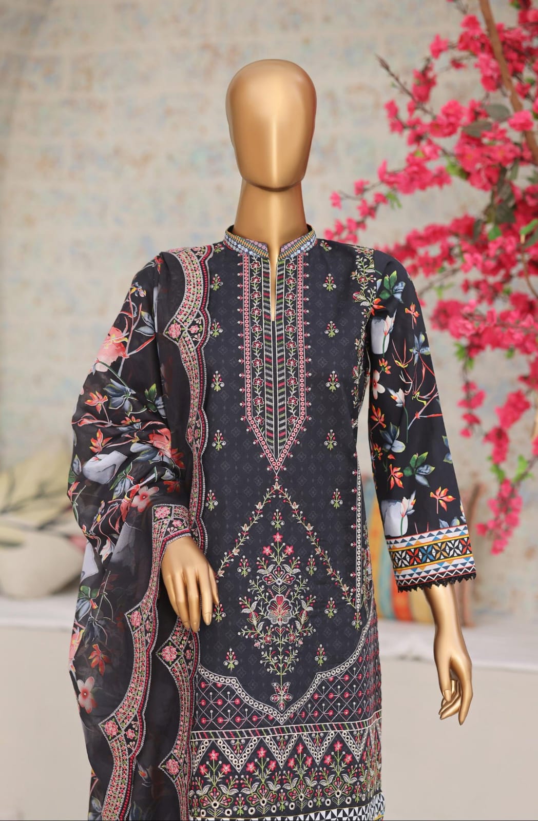 Shanaya By MTF Digital Printed Heavy Embroidered Lawn - Black