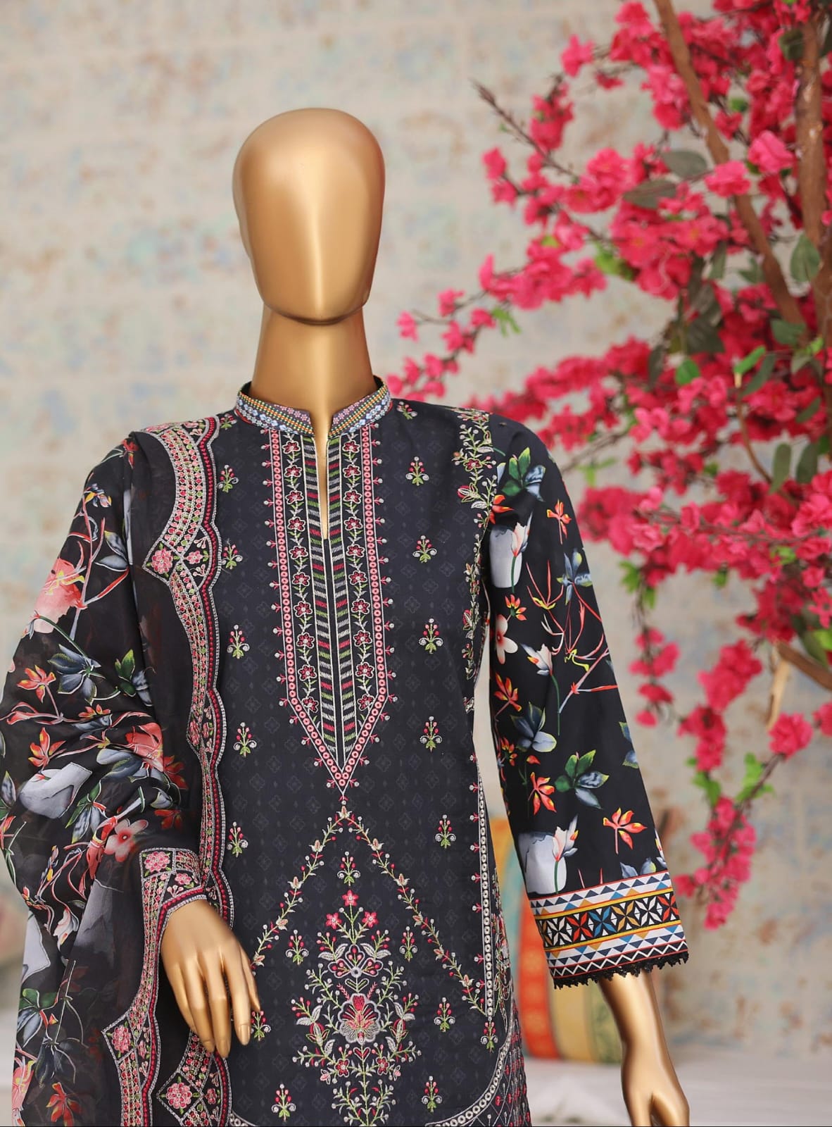 Shanaya By MTF Digital Printed Heavy Embroidered Lawn - Black
