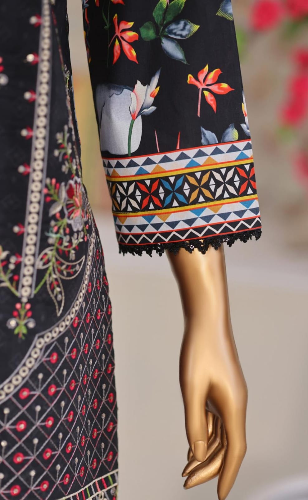 Shanaya By MTF Digital Printed Heavy Embroidered Lawn - Black