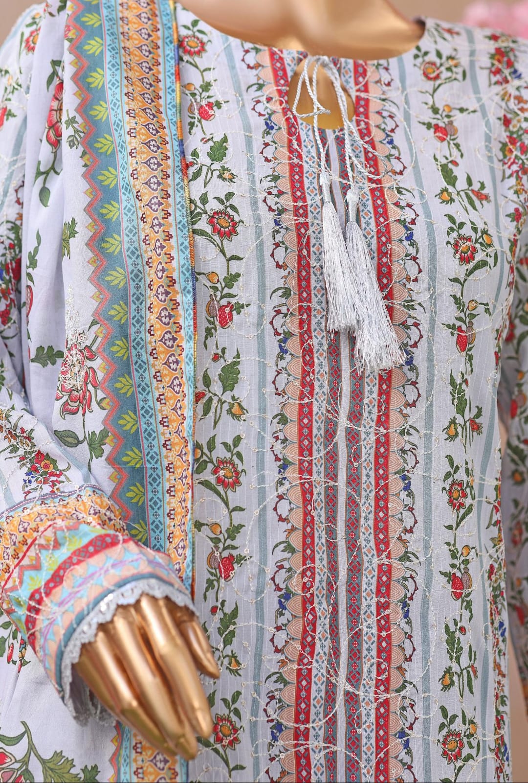 Khass By MTF Digital Printed Jhaal Embroidered Dhagakari Doria Lawn - Light Greyish