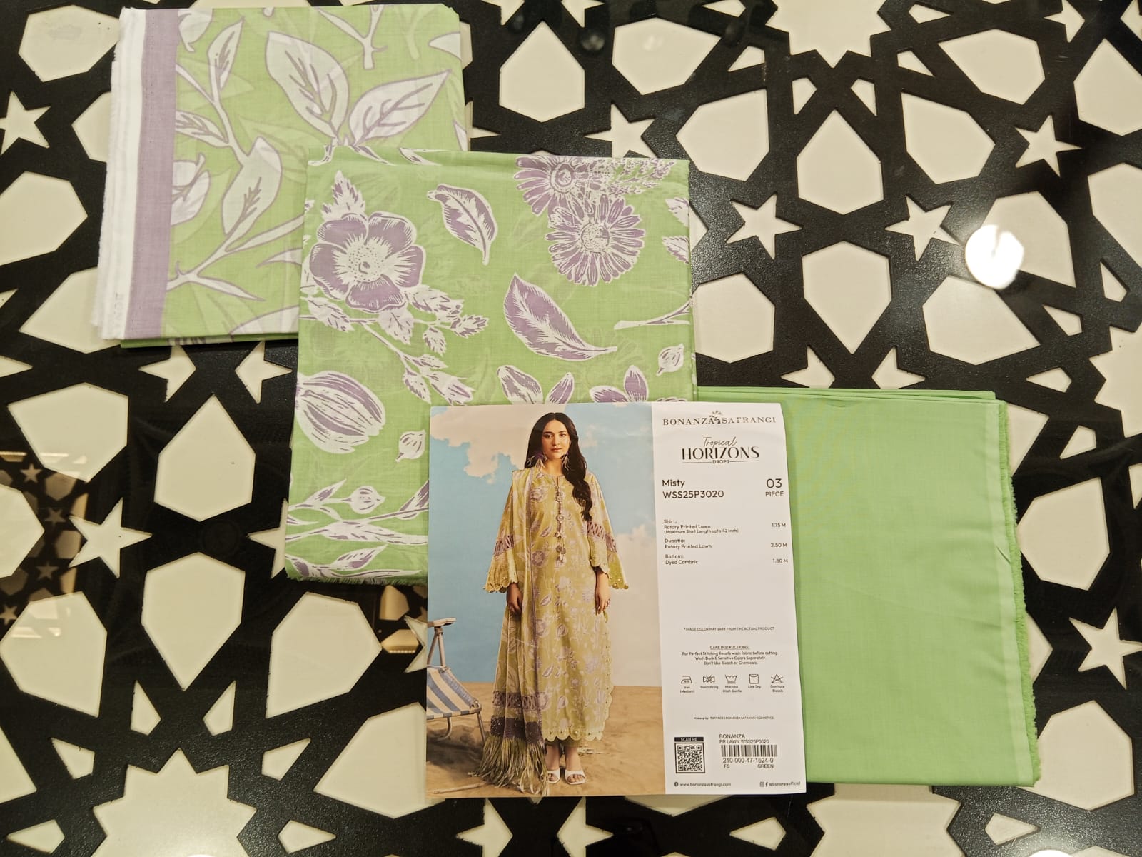 Bonanza Satrangi 3pc Unstitched Lawn Suit