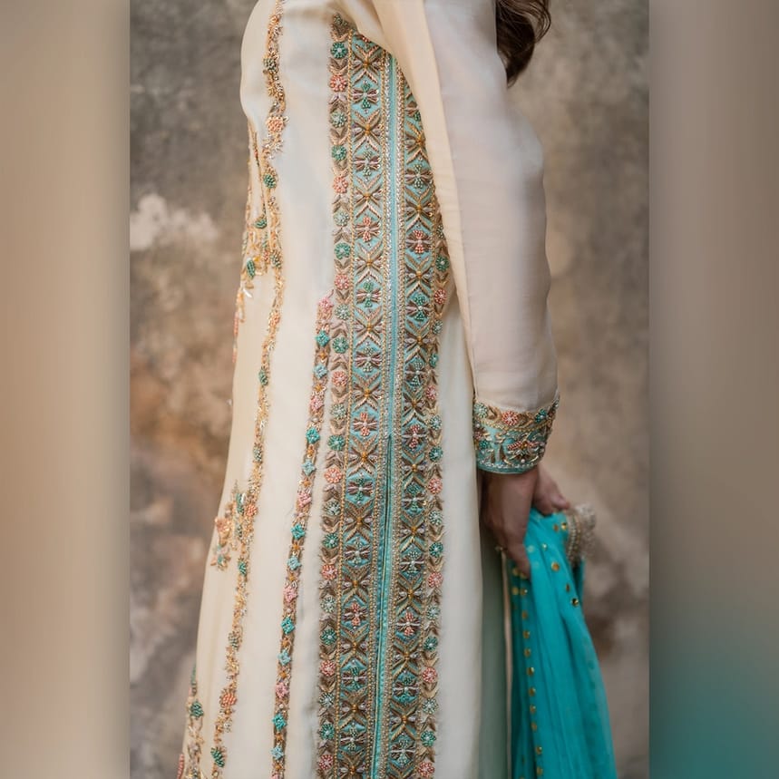 Vintage Silk Luxury Embroidered - White 3-Pc | Replica