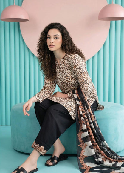 shot of the Salina Mid Summer Cotton Suit Cheetah Print
