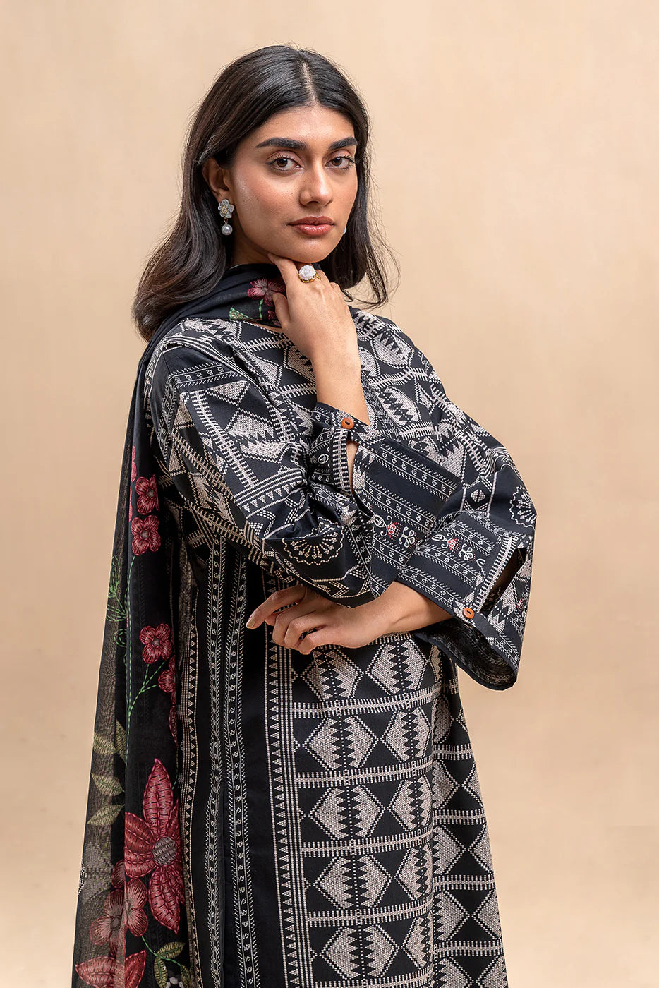 BeechTree 3 PIECE PRINTED LAWN SUIT-ONYX GRID (UNSTITCHED)