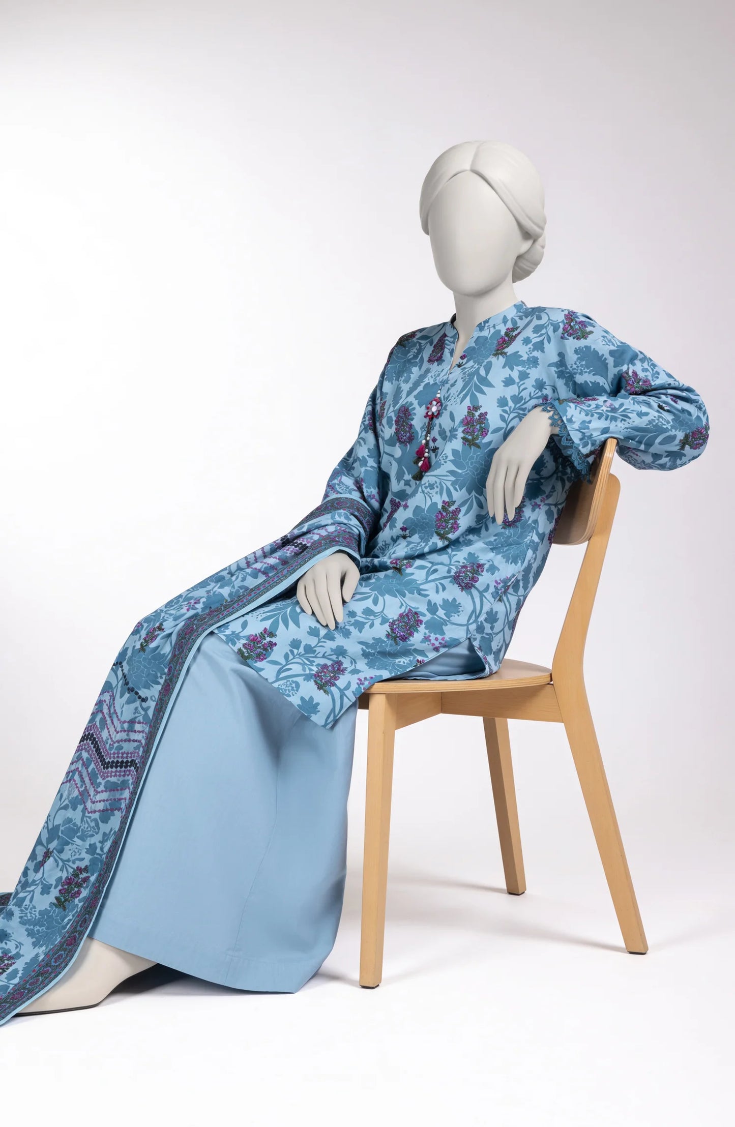 Mtj 3 PIECE PRINTED LAWN SUIT- Sky-Blue (UNSTITCHED)